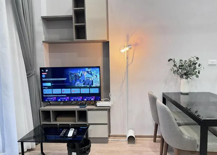 Apartment Lights Retreat