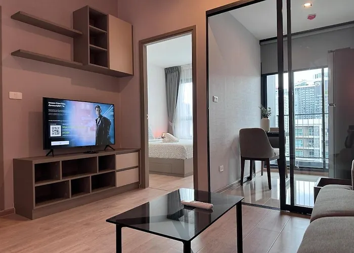 Apartment Lights Retreat